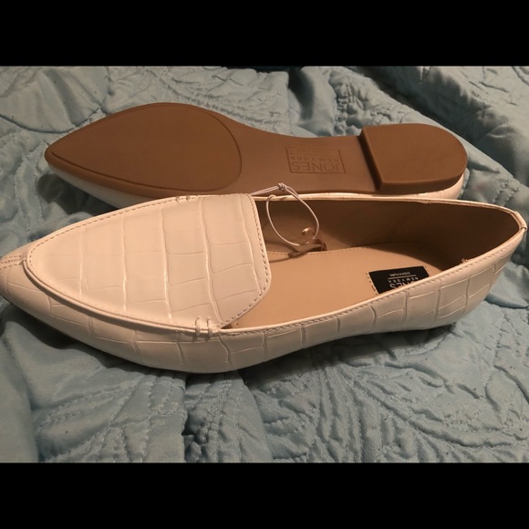 Jones New York Loafers - Picture 4 of 5